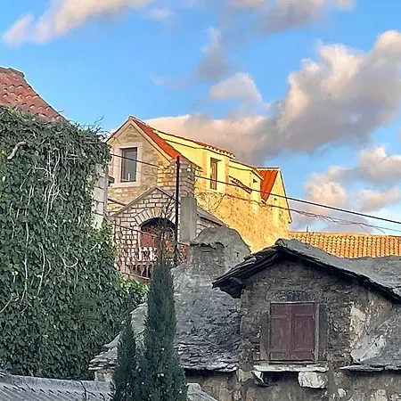 Castle 3* Kaštela